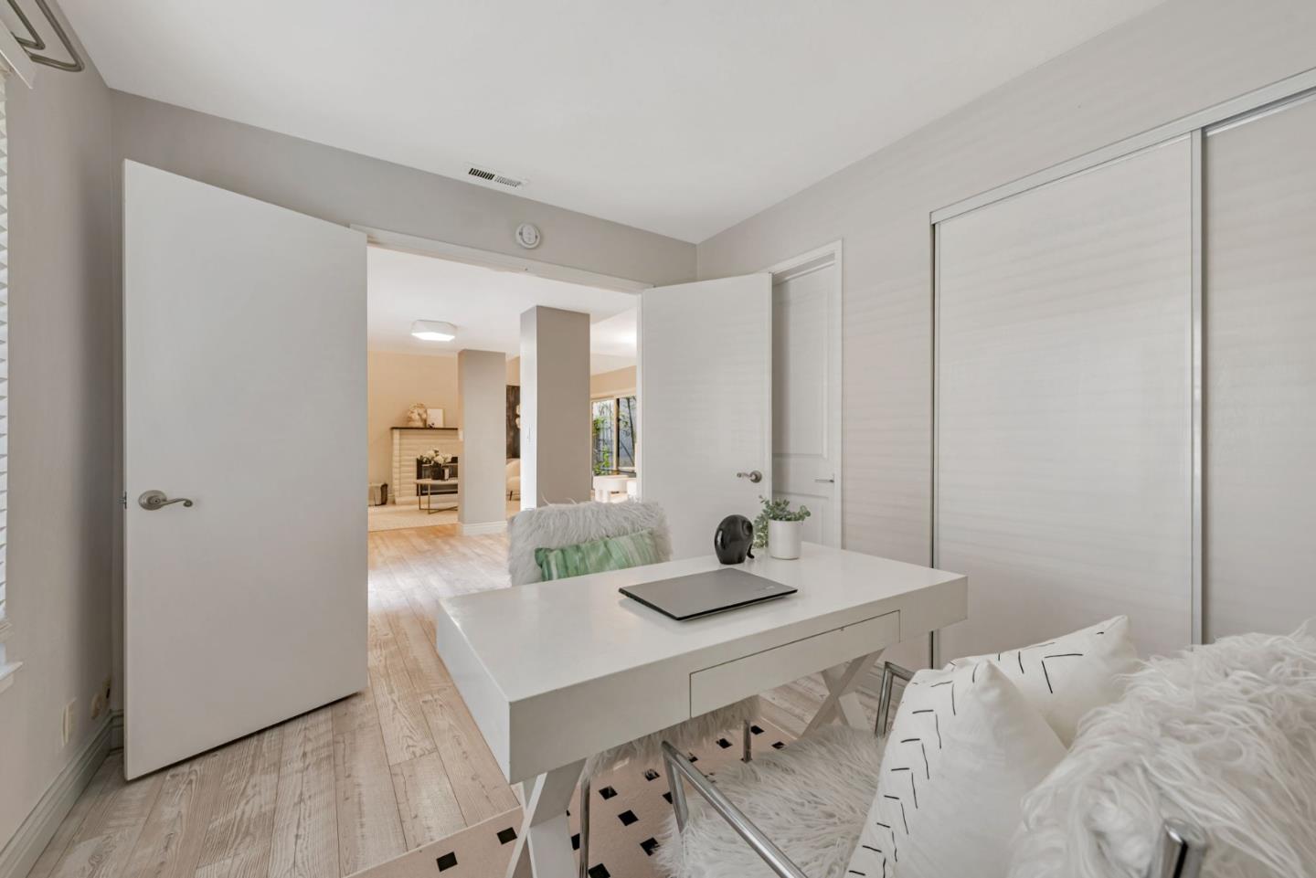 Detail Gallery Image 12 of 34 For 2029 Los Gatos Almaden Rd, San Jose,  CA 95124 - 3 Beds | 2/1 Baths