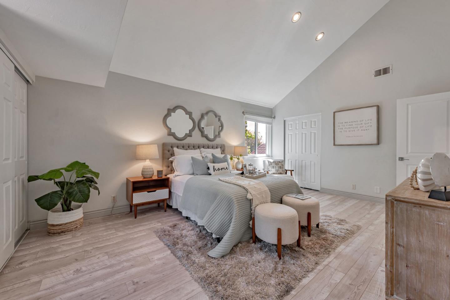 Detail Gallery Image 16 of 34 For 2029 Los Gatos Almaden Rd, San Jose,  CA 95124 - 3 Beds | 2/1 Baths