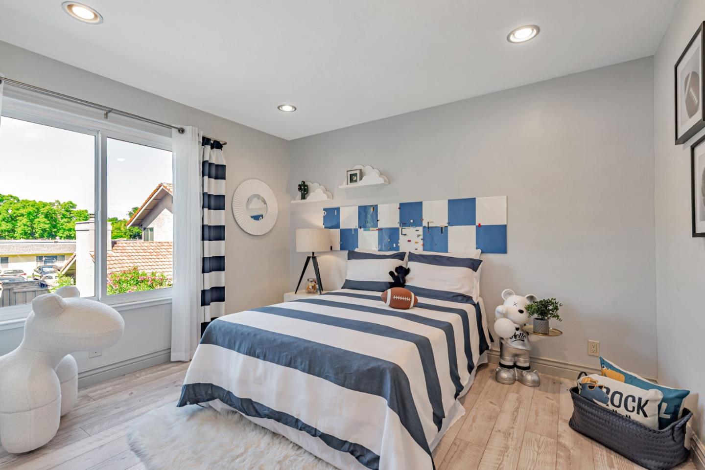 Detail Gallery Image 20 of 34 For 2029 Los Gatos Almaden Rd, San Jose,  CA 95124 - 3 Beds | 2/1 Baths