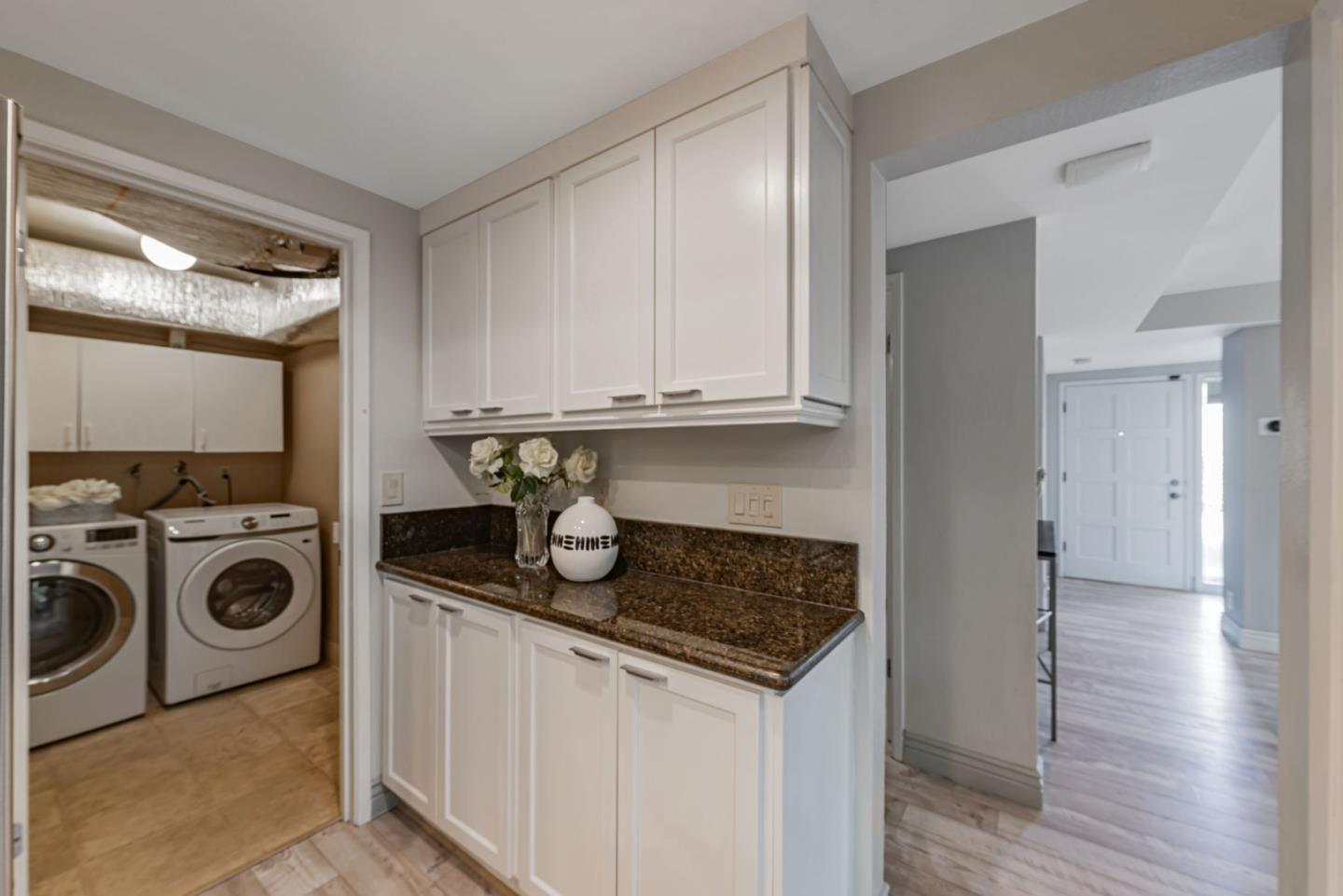 Detail Gallery Image 24 of 34 For 2029 Los Gatos Almaden Rd, San Jose,  CA 95124 - 3 Beds | 2/1 Baths
