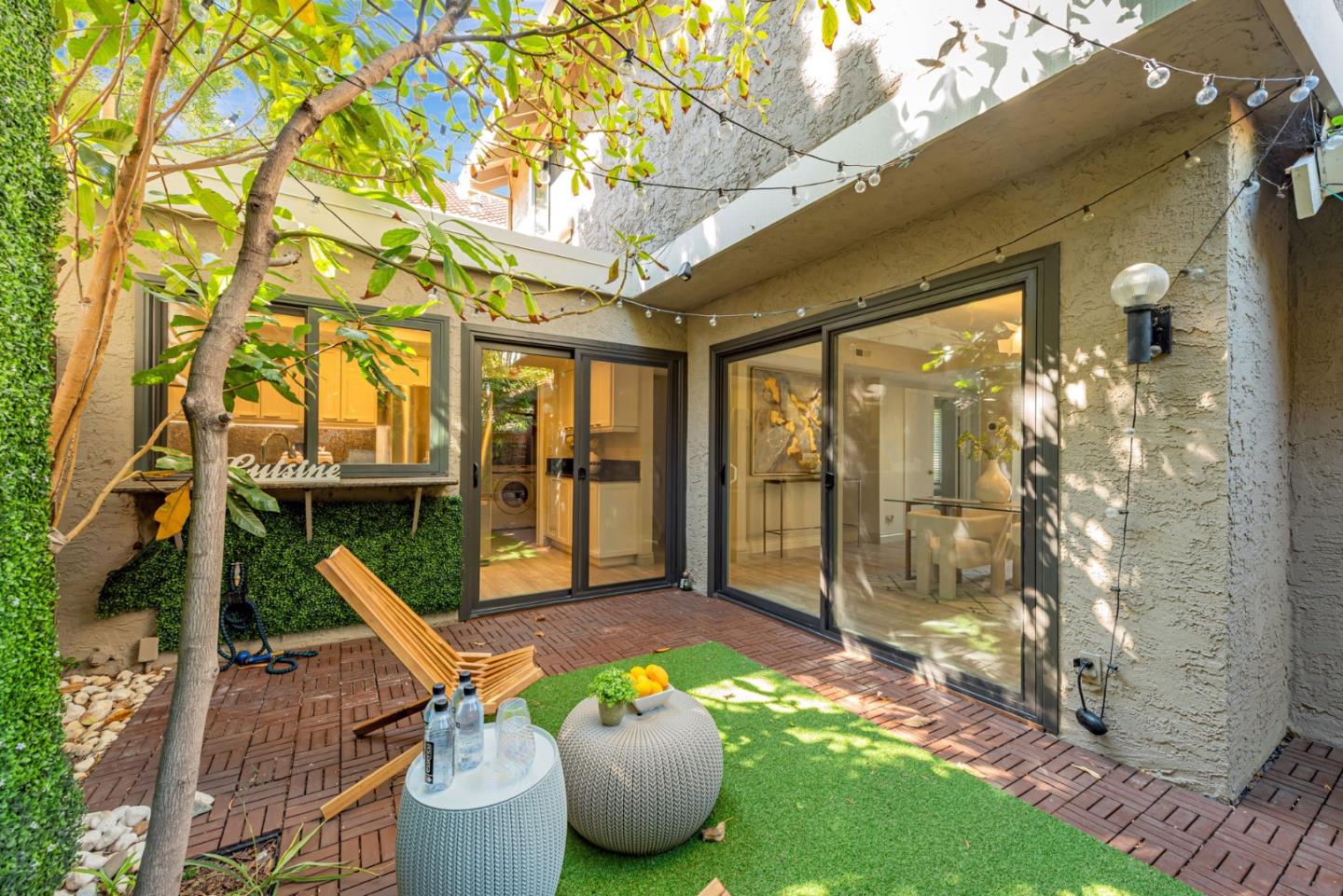 Detail Gallery Image 27 of 34 For 2029 Los Gatos Almaden Rd, San Jose,  CA 95124 - 3 Beds | 2/1 Baths