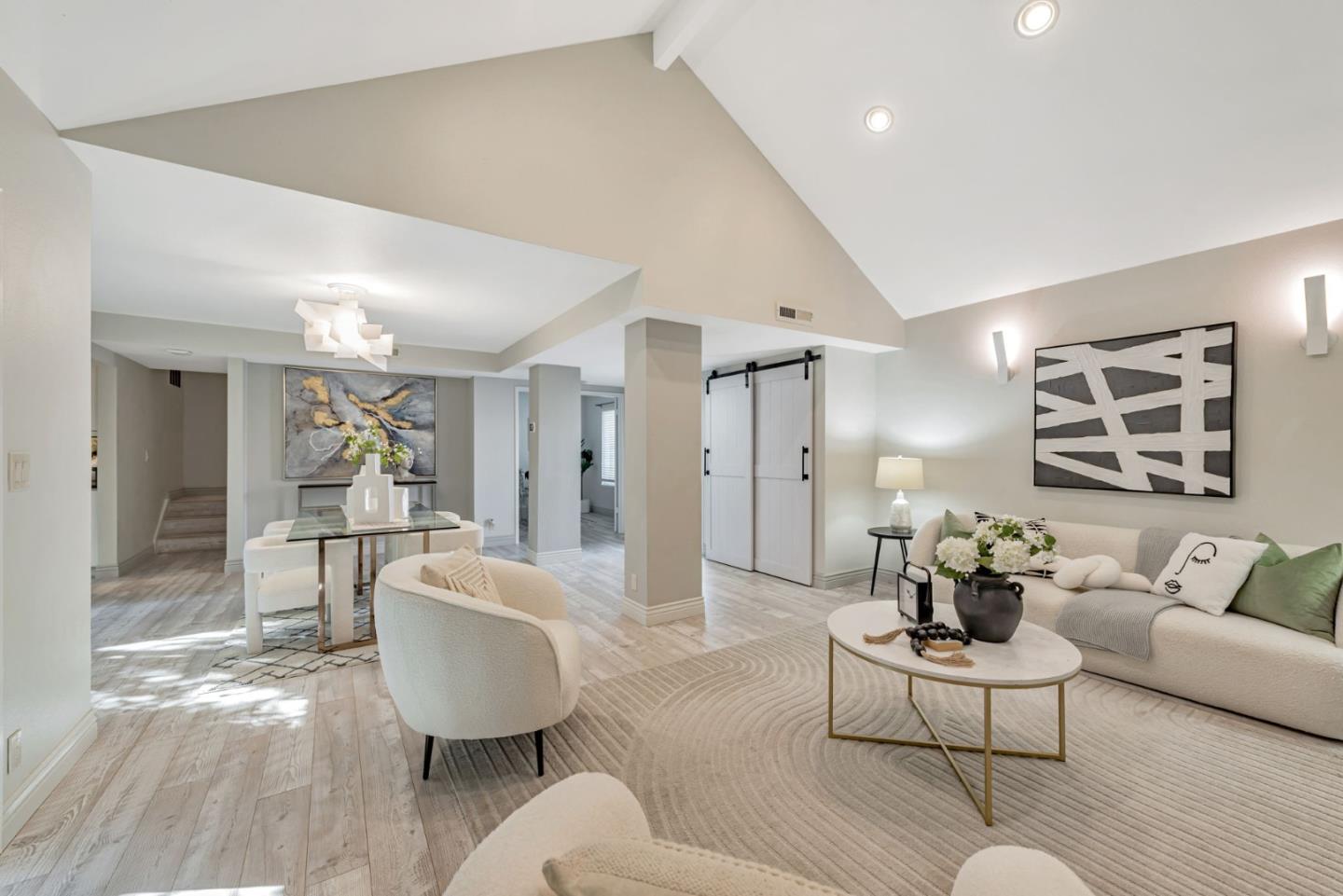 Detail Gallery Image 3 of 34 For 2029 Los Gatos Almaden Rd, San Jose,  CA 95124 - 3 Beds | 2/1 Baths