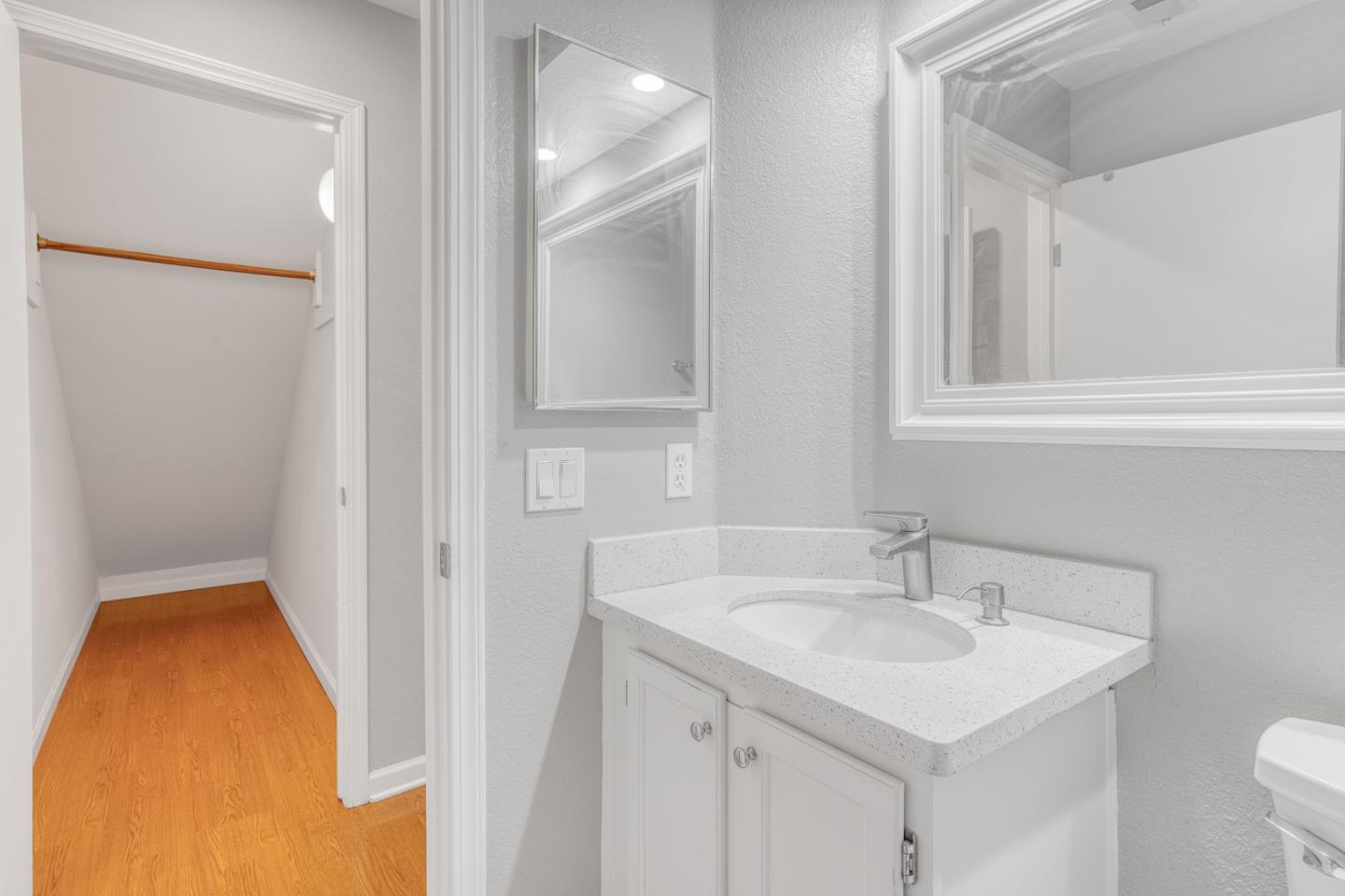 Detail Gallery Image 9 of 28 For 11870 Flanagan Ct, Dublin,  CA 94568 - 2 Beds | 1/1 Baths