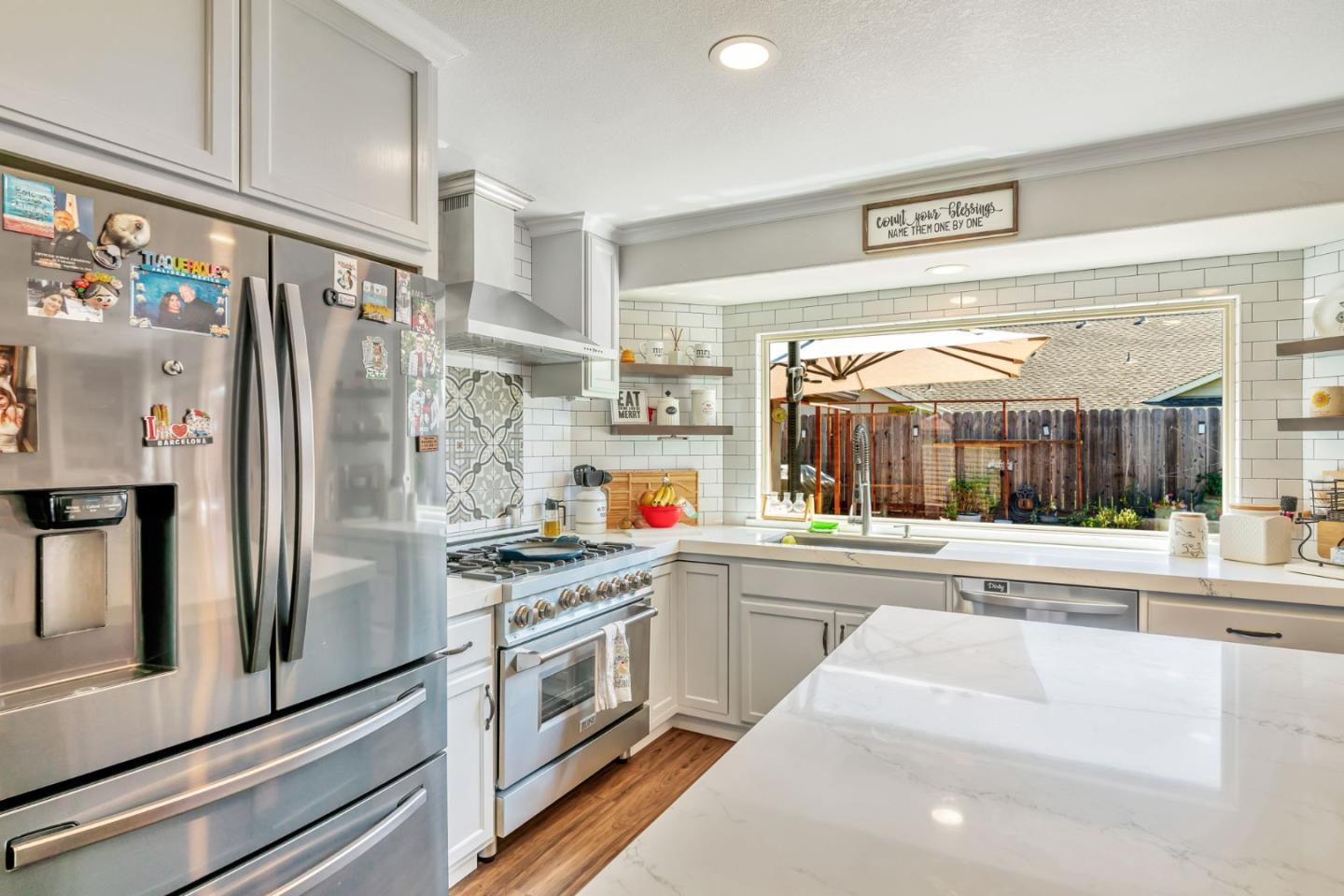 Detail Gallery Image 26 of 69 For 1231 La Mirada Dr, Salinas,  CA 93901 - 4 Beds | 2/1 Baths