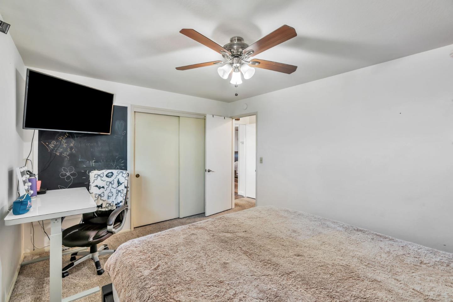 Detail Gallery Image 39 of 69 For 1231 La Mirada Dr, Salinas,  CA 93901 - 4 Beds | 2/1 Baths