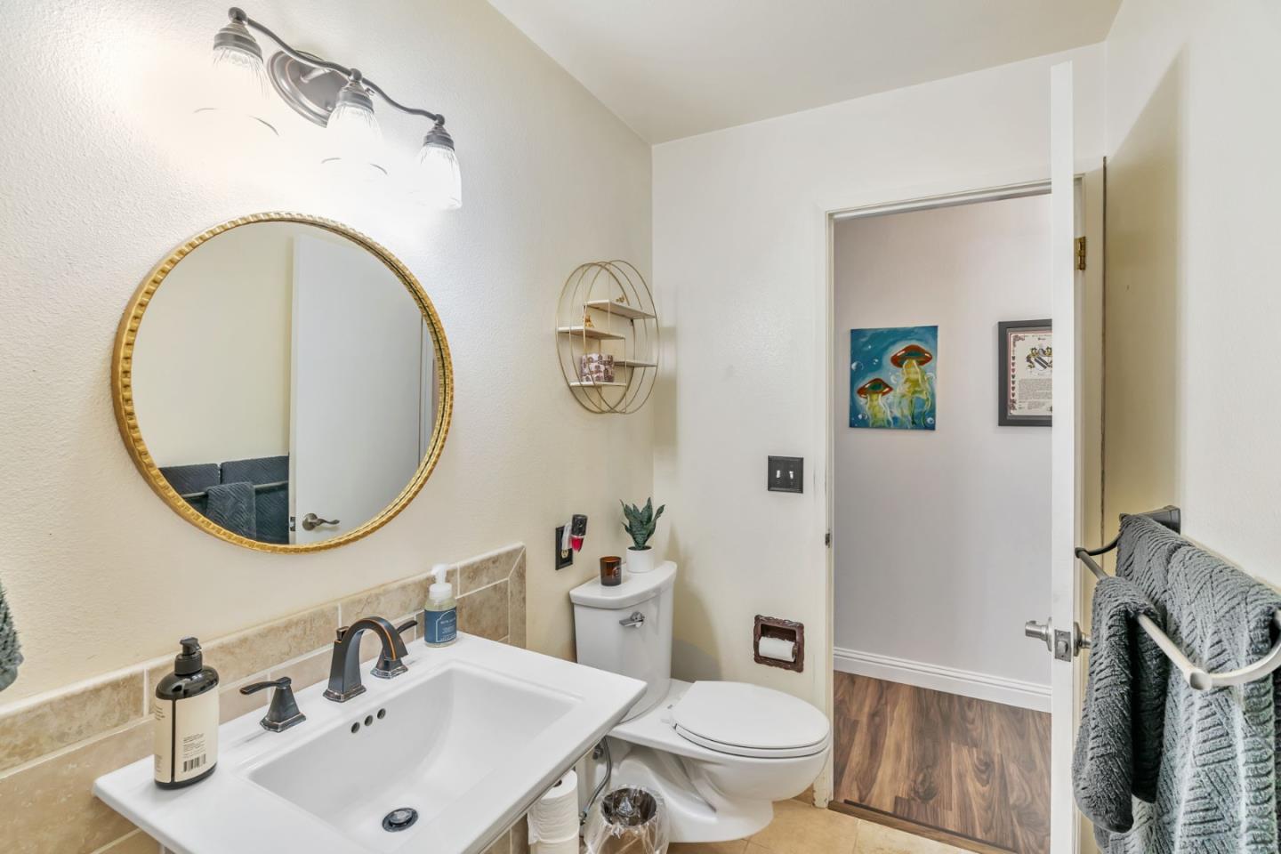 Detail Gallery Image 57 of 69 For 1231 La Mirada Dr, Salinas,  CA 93901 - 4 Beds | 2/1 Baths