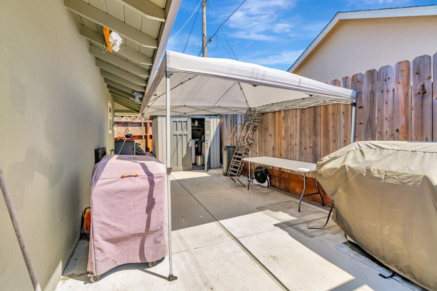 Detail Gallery Image 66 of 69 For 1231 La Mirada Dr, Salinas,  CA 93901 - 4 Beds | 2/1 Baths