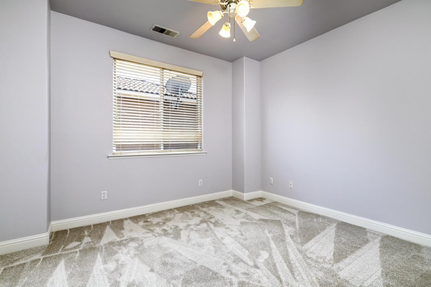 Detail Gallery Image 17 of 27 For 9639 N Willey Ct, Fresno,  CA 93720 - 5 Beds | 3 Baths