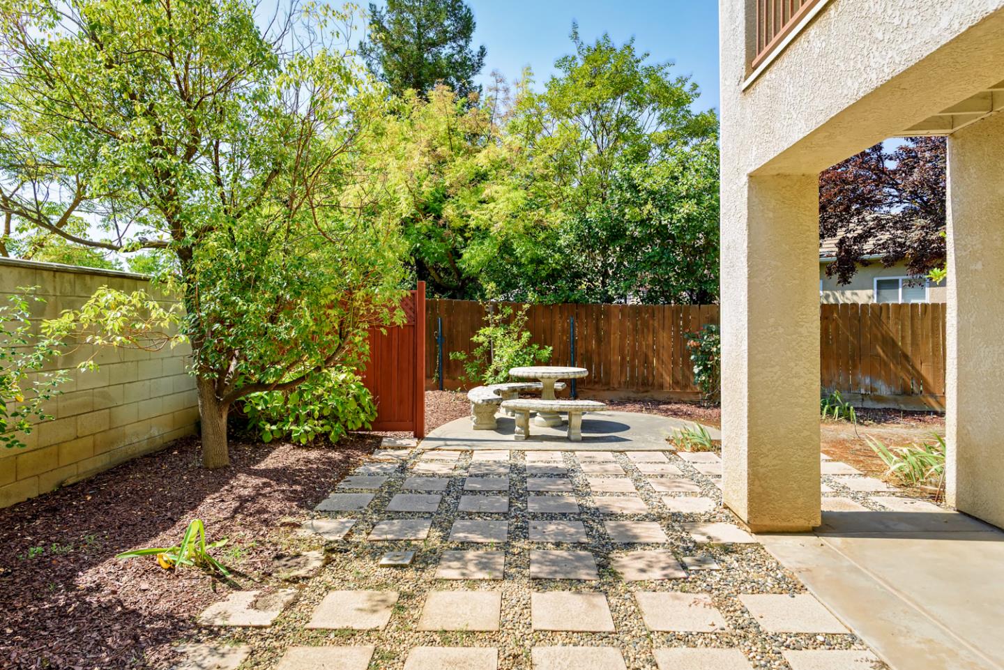 Detail Gallery Image 22 of 27 For 9639 N Willey Ct, Fresno,  CA 93720 - 5 Beds | 3 Baths