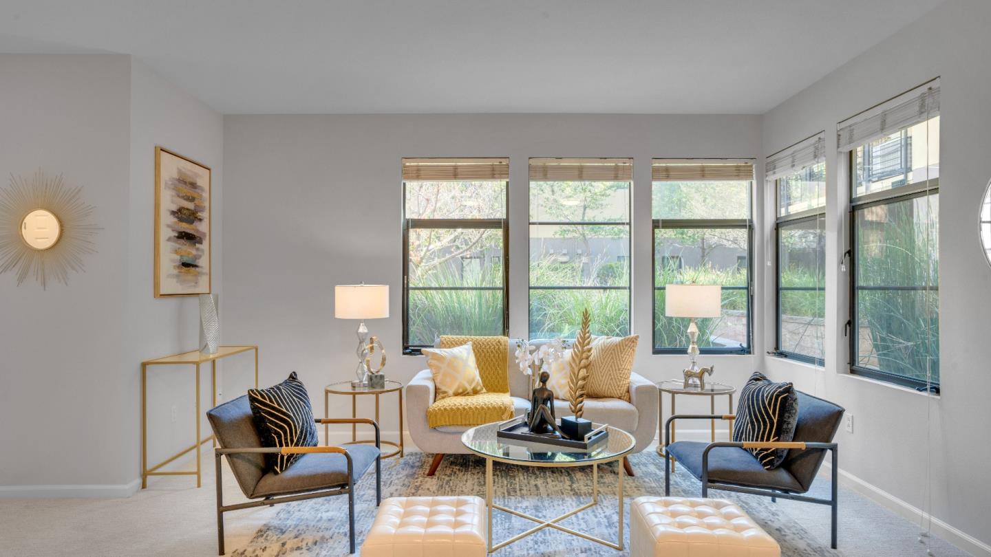 Detail Gallery Image 2 of 30 For 800 N 8th St #120,  San Jose,  CA 95112 - 2 Beds | 2 Baths