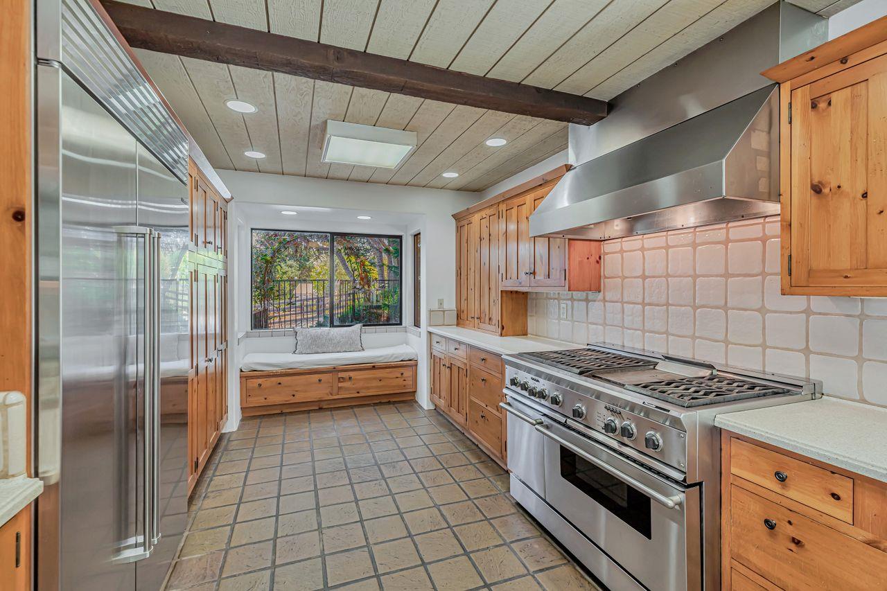 Detail Gallery Image 18 of 55 For 108 San Benancio Rd, Salinas,  CA 93908 - 3 Beds | 3 Baths