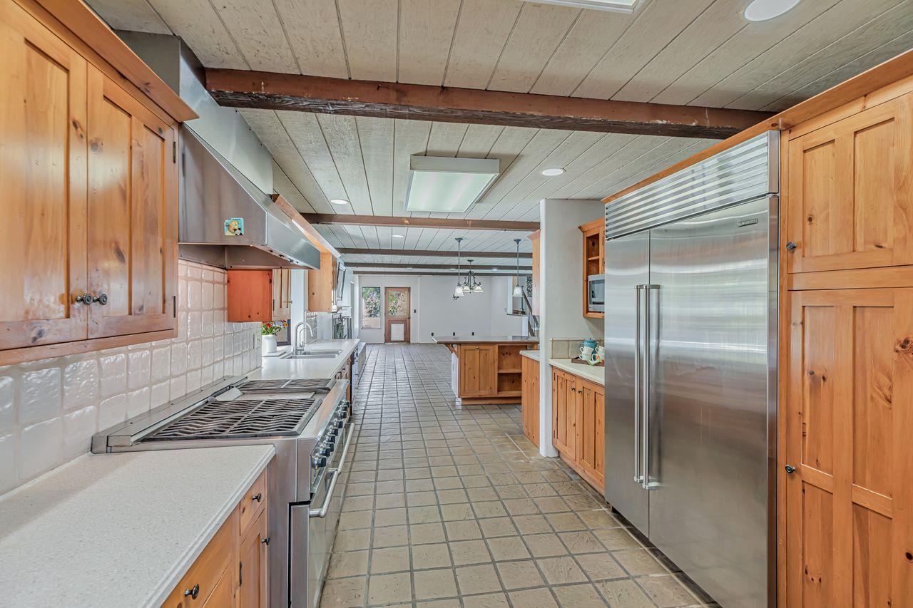 Detail Gallery Image 20 of 55 For 108 San Benancio Rd, Salinas,  CA 93908 - 3 Beds | 3 Baths