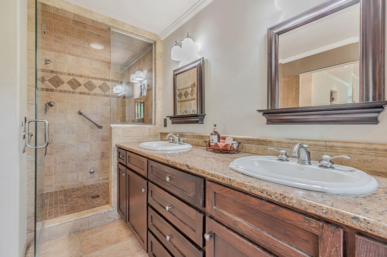Detail Gallery Image 36 of 55 For 108 San Benancio Rd, Salinas,  CA 93908 - 3 Beds | 3 Baths