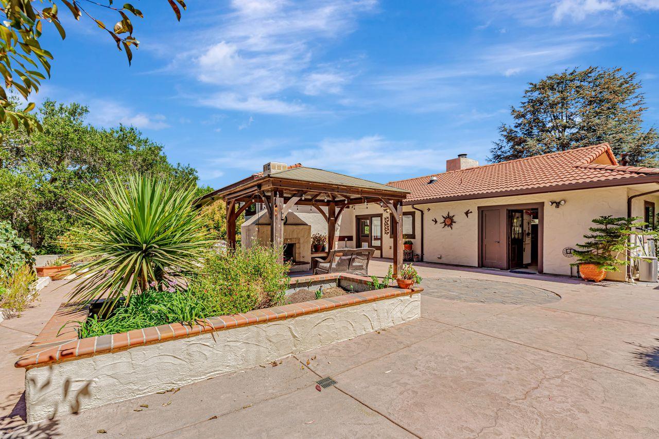 Detail Gallery Image 47 of 55 For 108 San Benancio Rd, Salinas,  CA 93908 - 3 Beds | 3 Baths