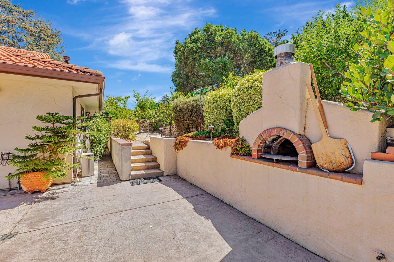 Detail Gallery Image 50 of 55 For 108 San Benancio Rd, Salinas,  CA 93908 - 3 Beds | 3 Baths