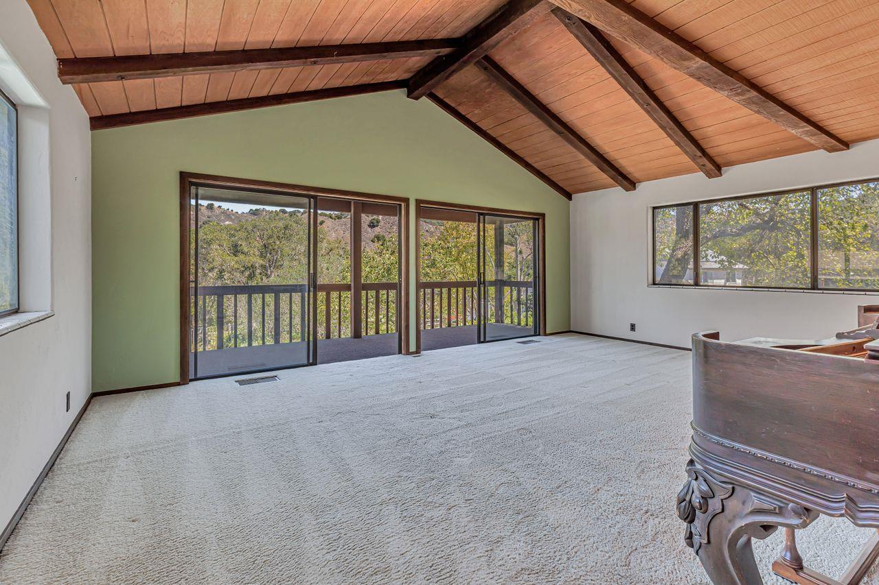 Detail Gallery Image 8 of 55 For 108 San Benancio Rd, Salinas,  CA 93908 - 3 Beds | 3 Baths