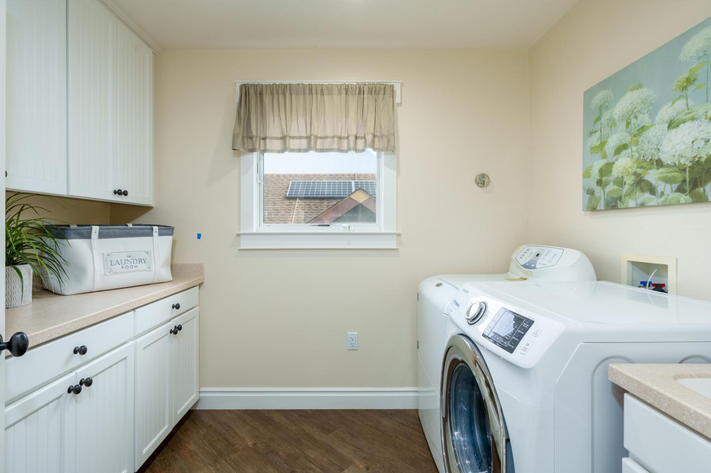 Detail Gallery Image 19 of 27 For 1207 Danmann Ave, Pacifica,  CA 94044 - 4 Beds | 4 Baths
