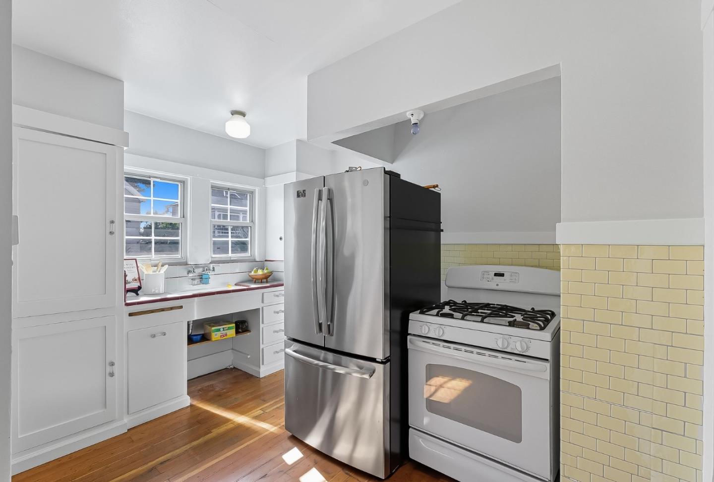 Detail Gallery Image 18 of 31 For 496 Autumn Ct, San Jose,  CA 95110 - 2 Beds | 1 Baths