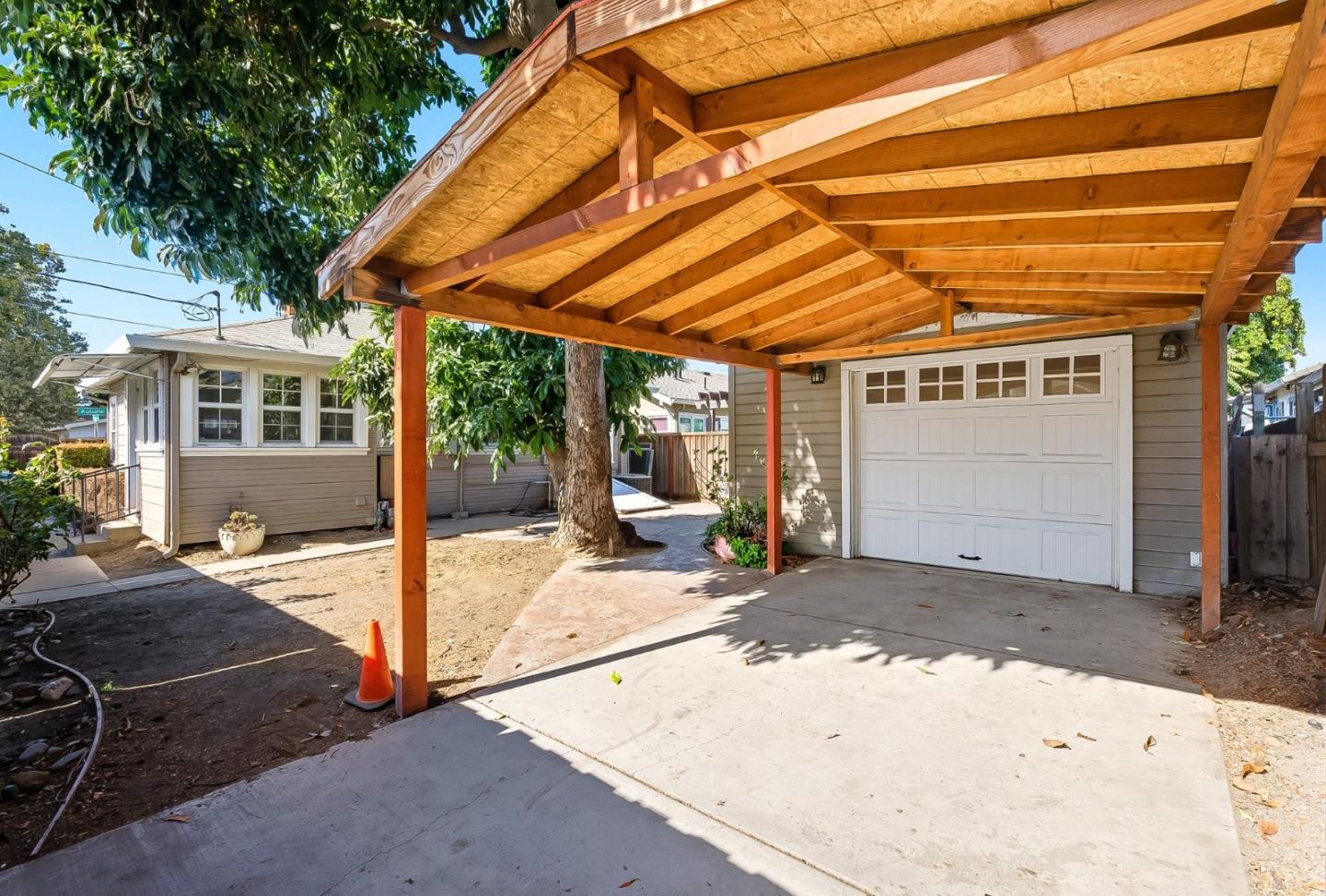 Detail Gallery Image 24 of 31 For 496 Autumn Ct, San Jose,  CA 95110 - 2 Beds | 1 Baths
