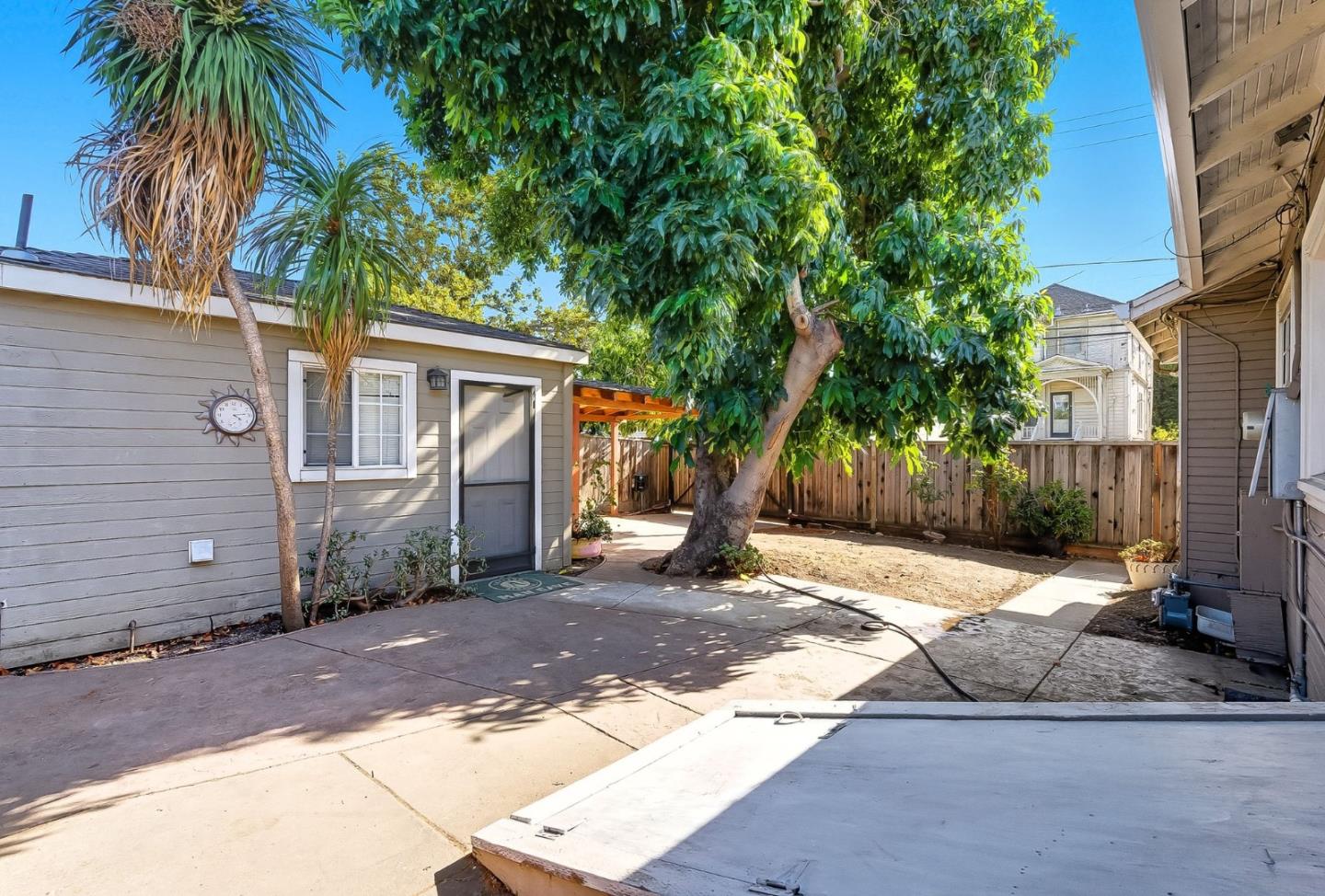 Detail Gallery Image 27 of 31 For 496 Autumn Ct, San Jose,  CA 95110 - 2 Beds | 1 Baths