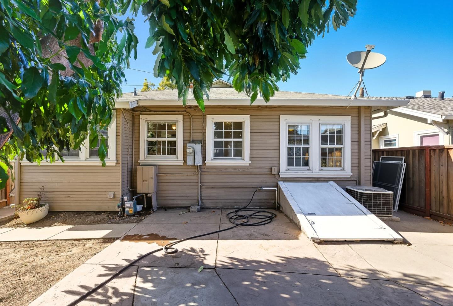 Detail Gallery Image 30 of 31 For 496 Autumn Ct, San Jose,  CA 95110 - 2 Beds | 1 Baths