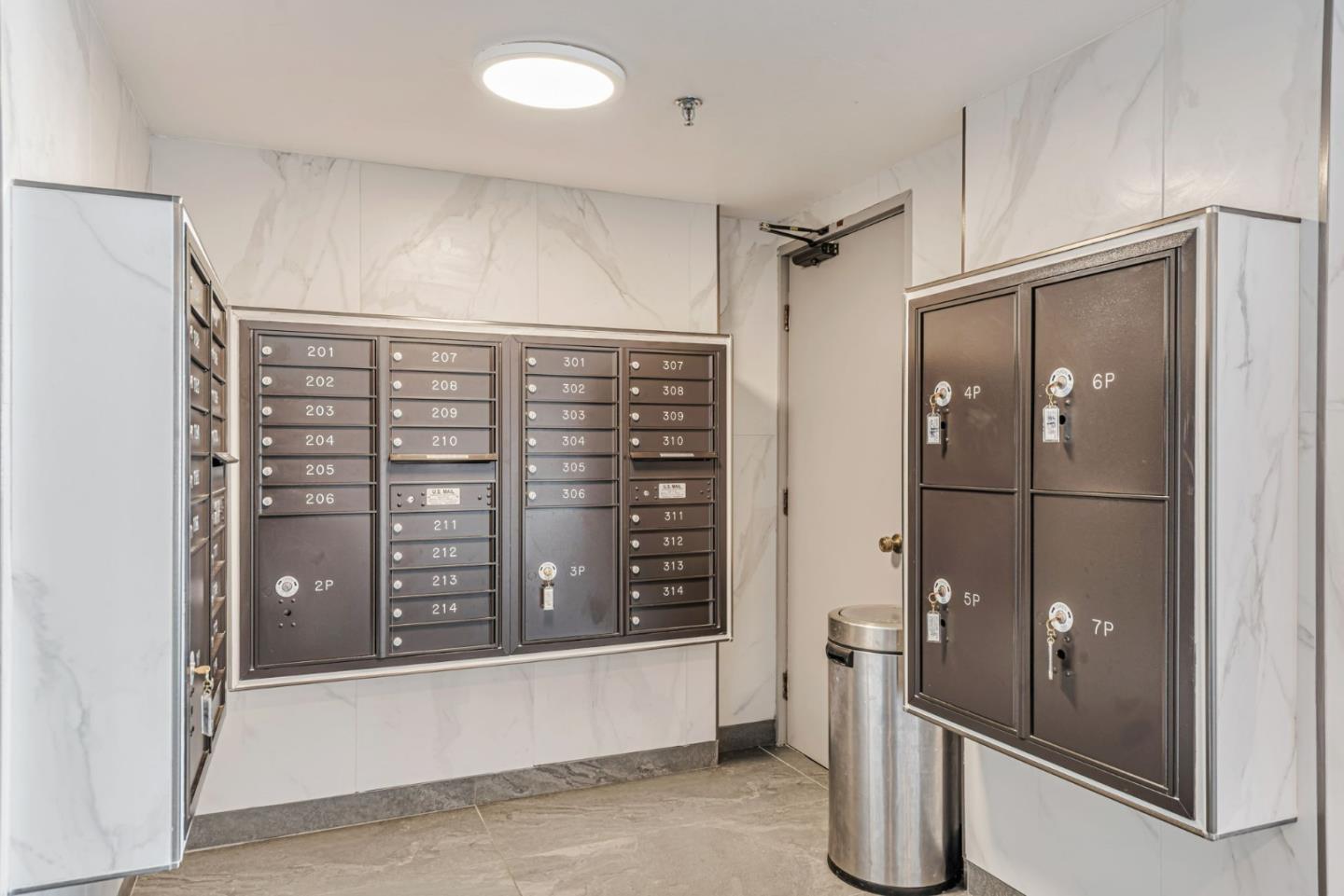 Detail Gallery Image 15 of 20 For 49 Showers Dr #W108,  Mountain View,  CA 94040 - 2 Beds | 2 Baths