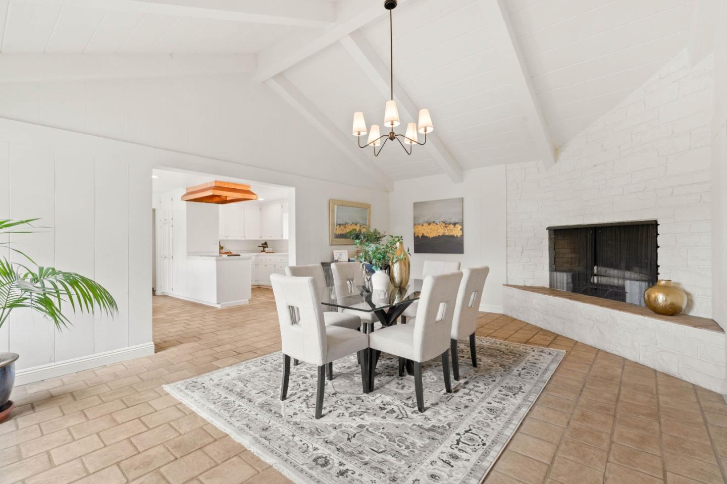Detail Gallery Image 16 of 41 For 20290 Argonaut Dr, Saratoga,  CA 95070 - 5 Beds | 3/1 Baths
