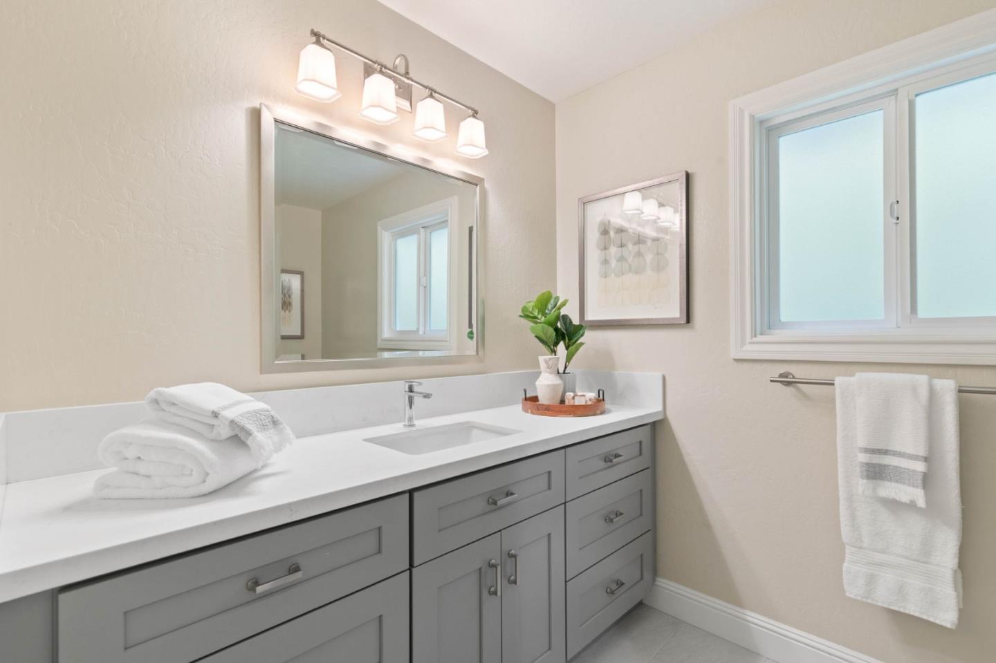 Detail Gallery Image 27 of 41 For 20290 Argonaut Dr, Saratoga,  CA 95070 - 5 Beds | 3/1 Baths
