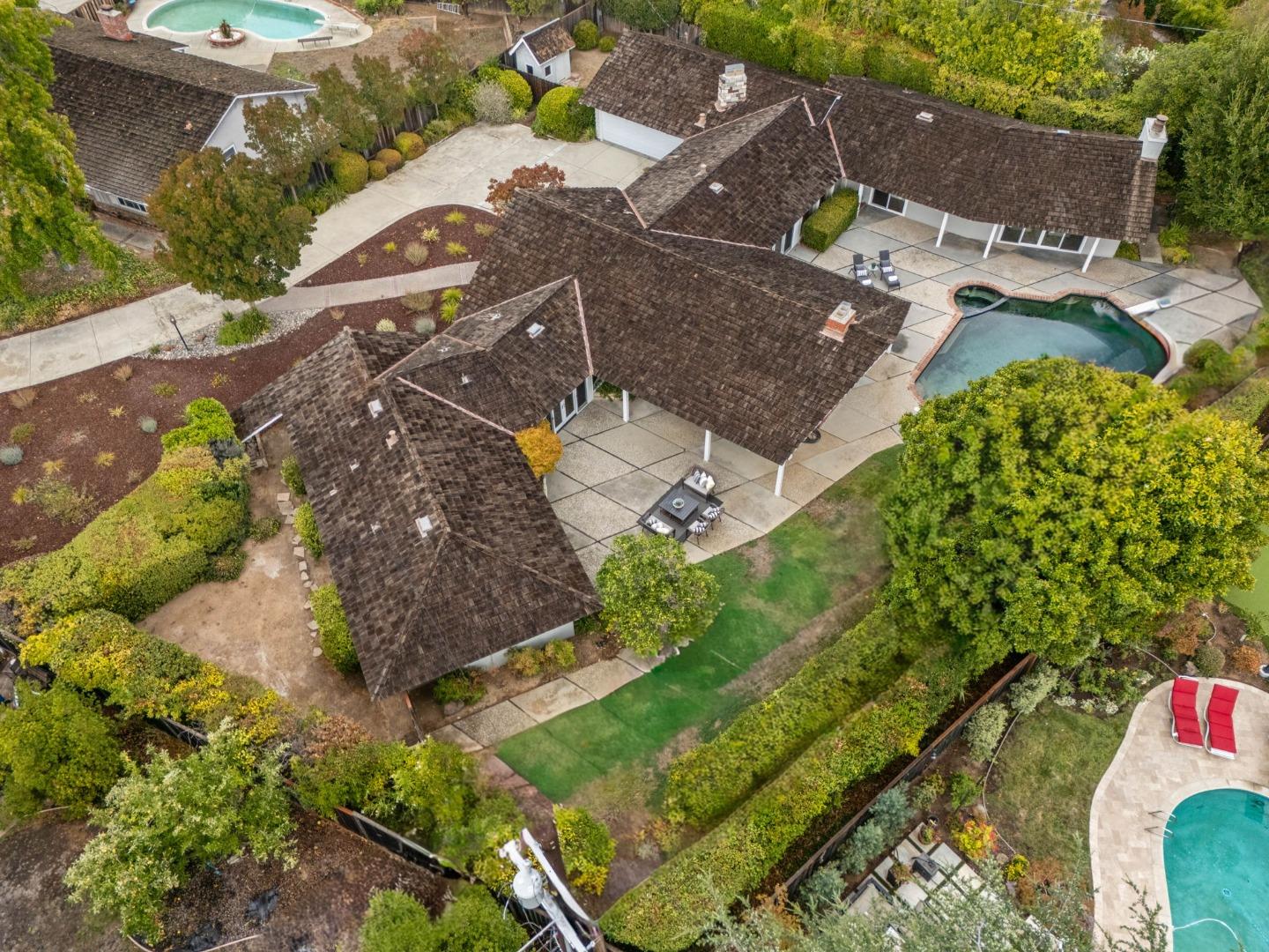 Detail Gallery Image 40 of 41 For 20290 Argonaut Dr, Saratoga,  CA 95070 - 5 Beds | 3/1 Baths