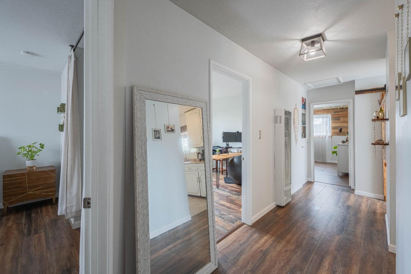 Detail Gallery Image 18 of 22 For 734 Los Coches Ave, Salinas,  CA 93906 - 3 Beds | 1/1 Baths