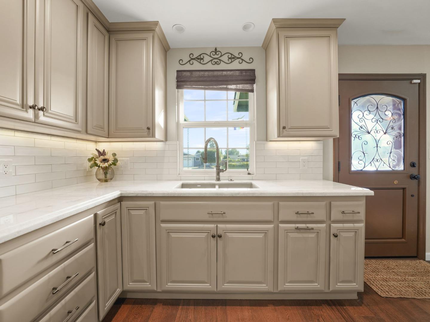 Detail Gallery Image 10 of 38 For 3416 Mount Mckinley Ct, San Jose,  CA 95127 - 4 Beds | 3 Baths