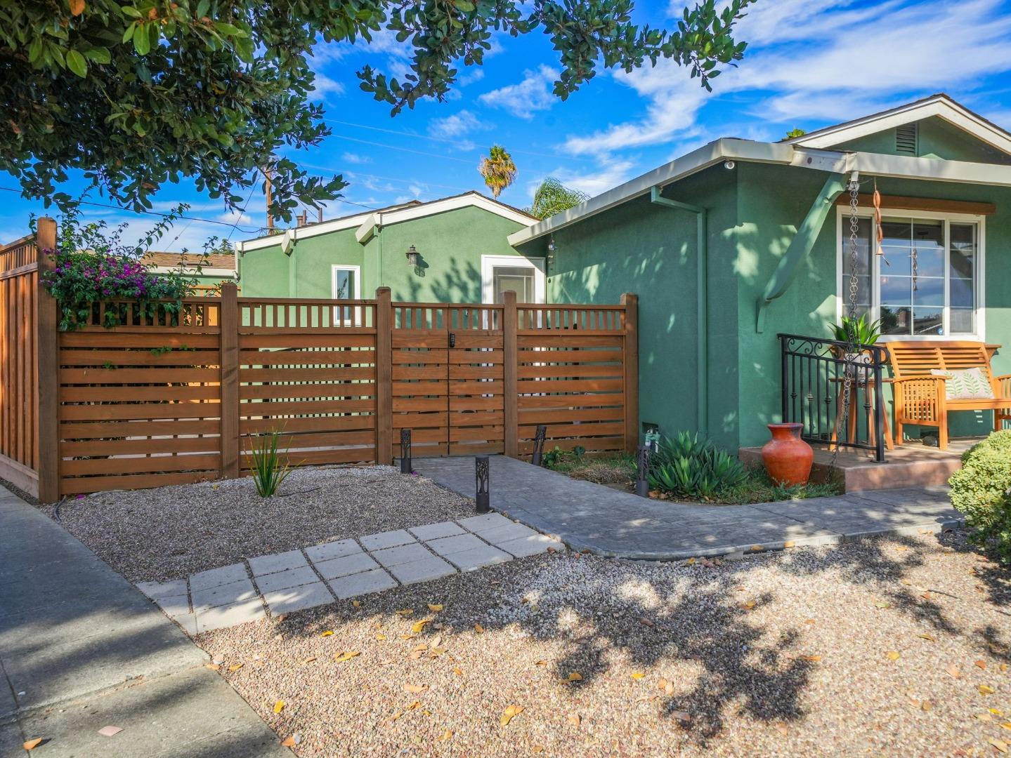 Detail Gallery Image 3 of 38 For 3416 Mount Mckinley Ct, San Jose,  CA 95127 - 4 Beds | 3 Baths