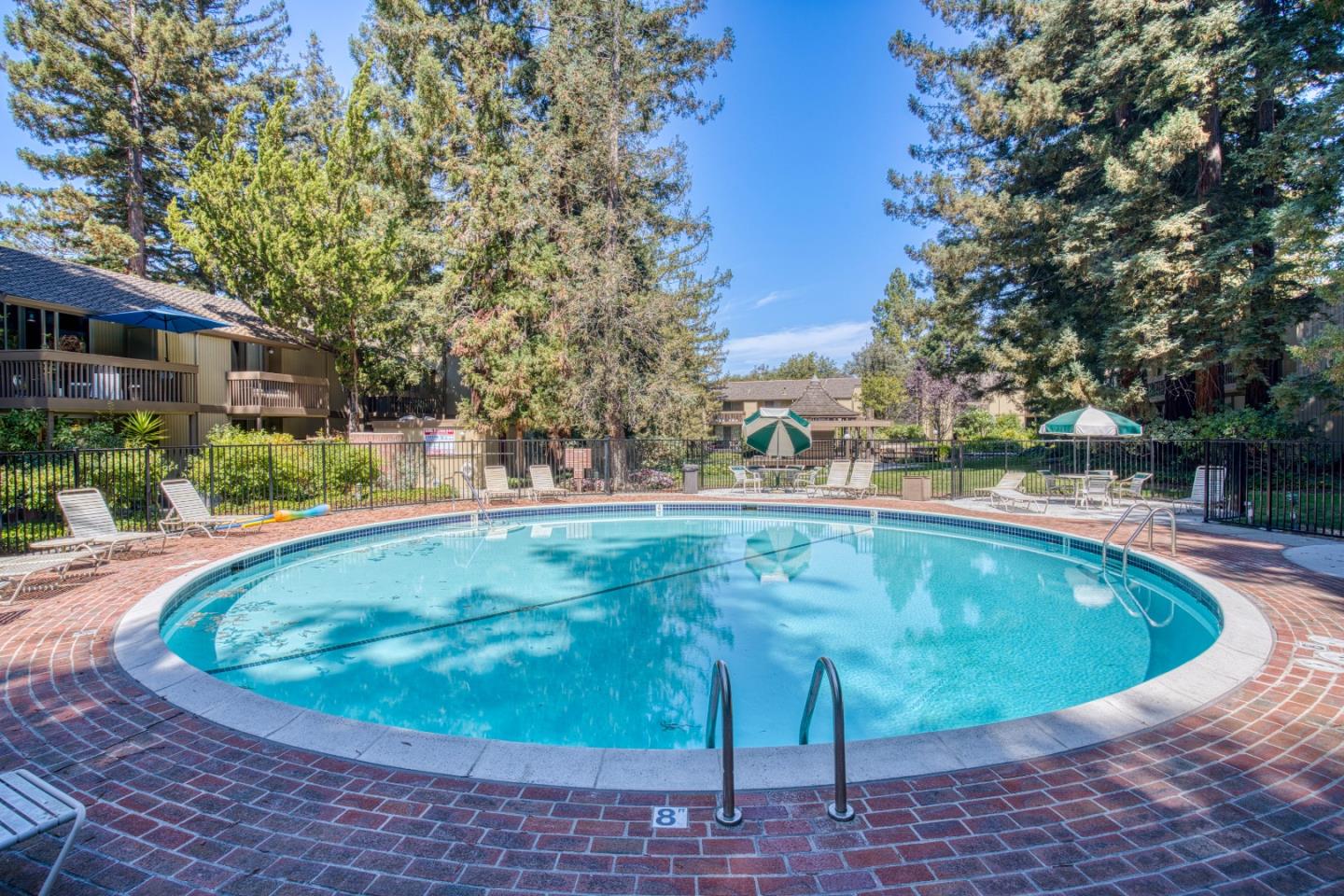Detail Gallery Image 22 of 37 For 505 Cypress Point Dr #213,  Mountain View,  CA 94043 - 1 Beds | 1 Baths
