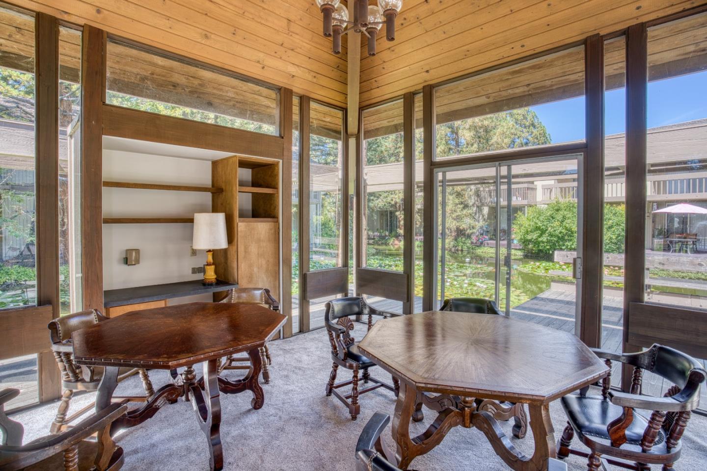 Detail Gallery Image 27 of 37 For 505 Cypress Point Dr #213,  Mountain View,  CA 94043 - 1 Beds | 1 Baths