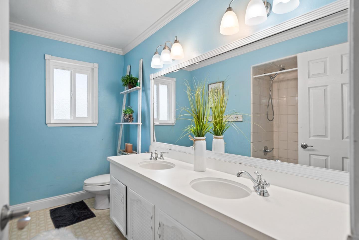 Detail Gallery Image 37 of 41 For 379 Roan St, San Jose,  CA 95123 - 5 Beds | 3 Baths