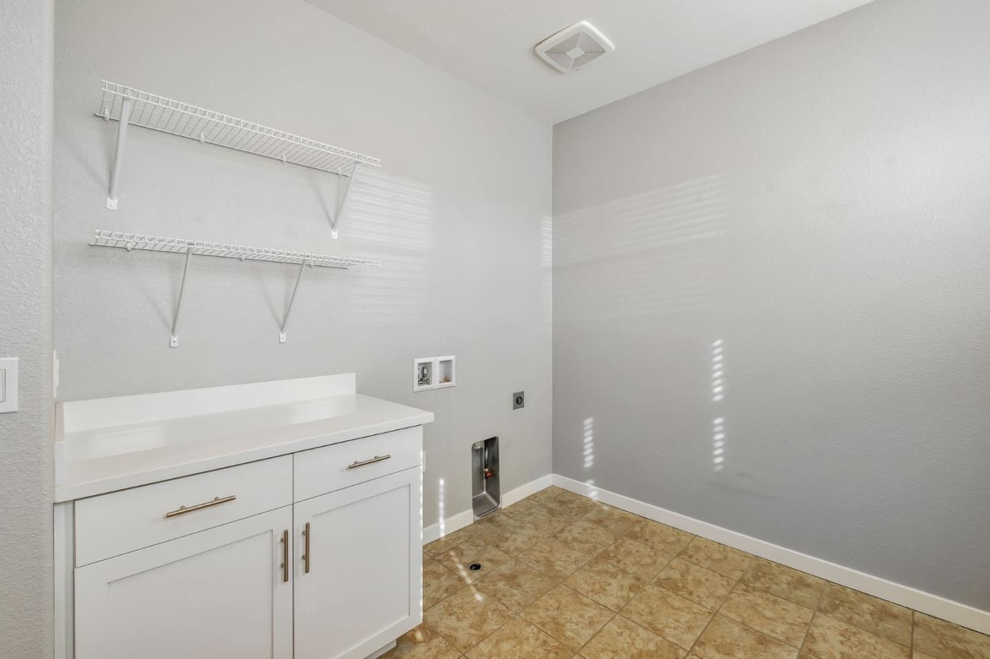 Detail Gallery Image 36 of 43 For 773 Westmoor Cir, Oakley,  CA 94561 - 4 Beds | 3 Baths