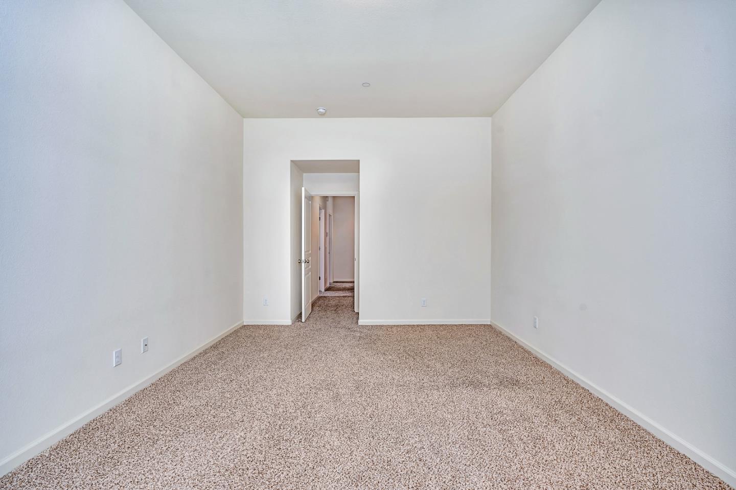Detail Gallery Image 16 of 25 For 1149 Bellflower Way, Los Banos,  CA 93635 - 4 Beds | 2 Baths