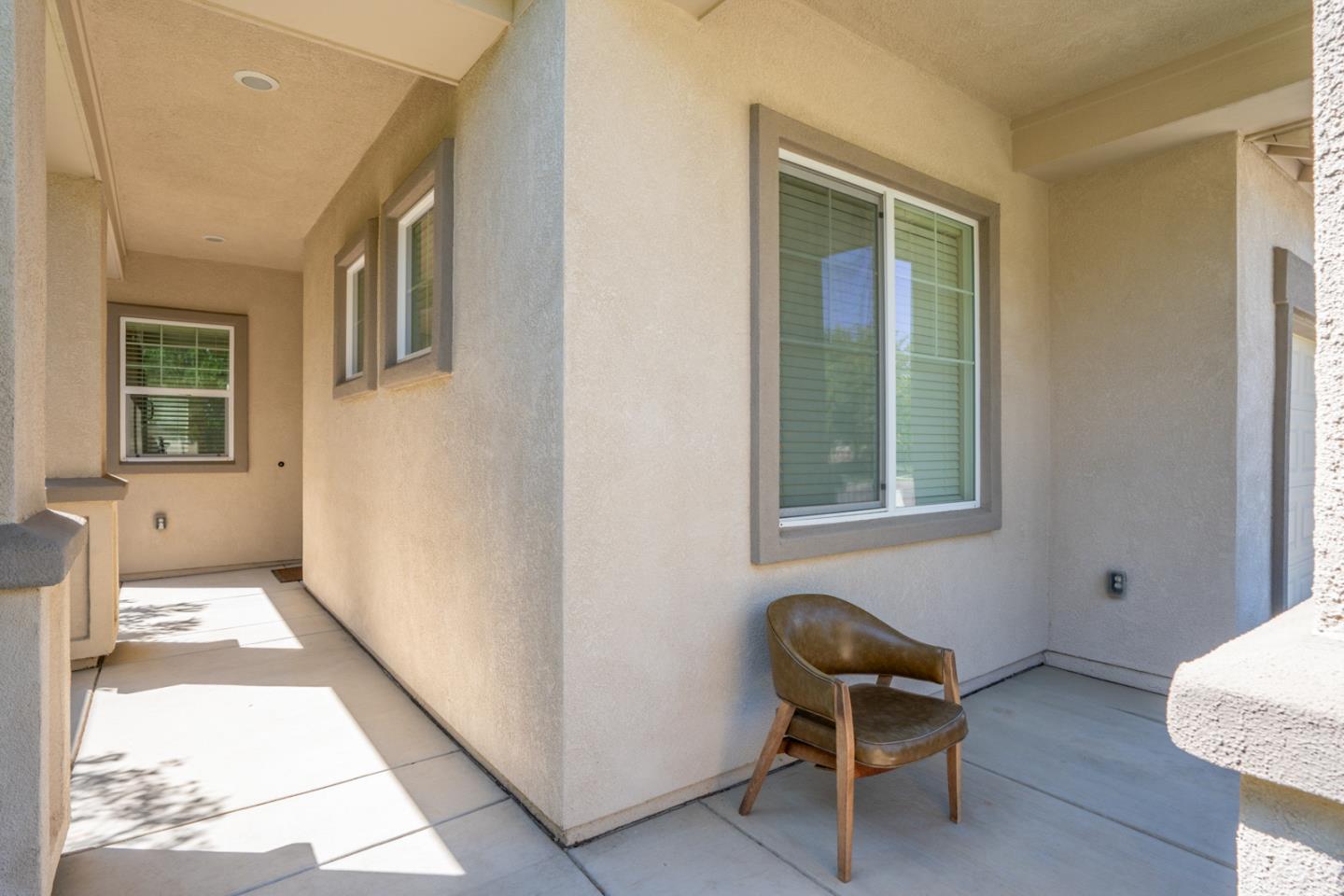 Detail Gallery Image 5 of 25 For 1149 Bellflower Way, Los Banos,  CA 93635 - 4 Beds | 2 Baths