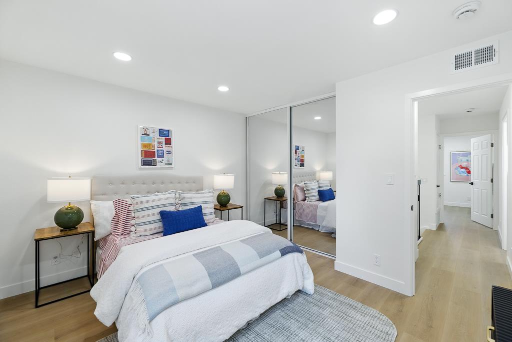Detail Gallery Image 27 of 56 For 739 Aries Ln, Foster City,  CA 94404 - 3 Beds | 2/1 Baths