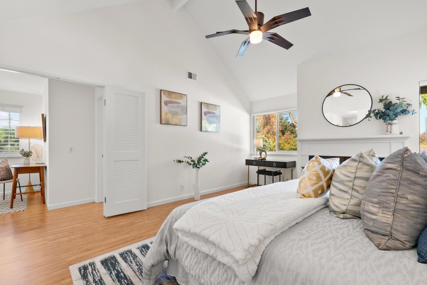 Detail Gallery Image 14 of 41 For 353 W Rincon Ave #E,  Campbell,  CA 95008 - 3 Beds | 2/1 Baths