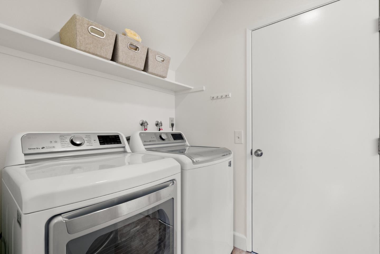 Detail Gallery Image 30 of 41 For 353 W Rincon Ave #E,  Campbell,  CA 95008 - 3 Beds | 2/1 Baths