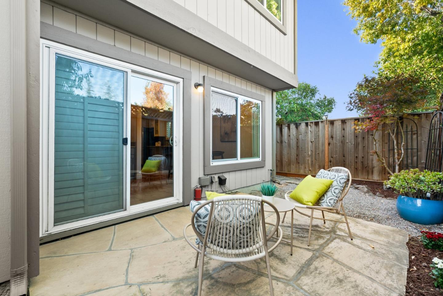 Detail Gallery Image 34 of 41 For 353 W Rincon Ave #E,  Campbell,  CA 95008 - 3 Beds | 2/1 Baths