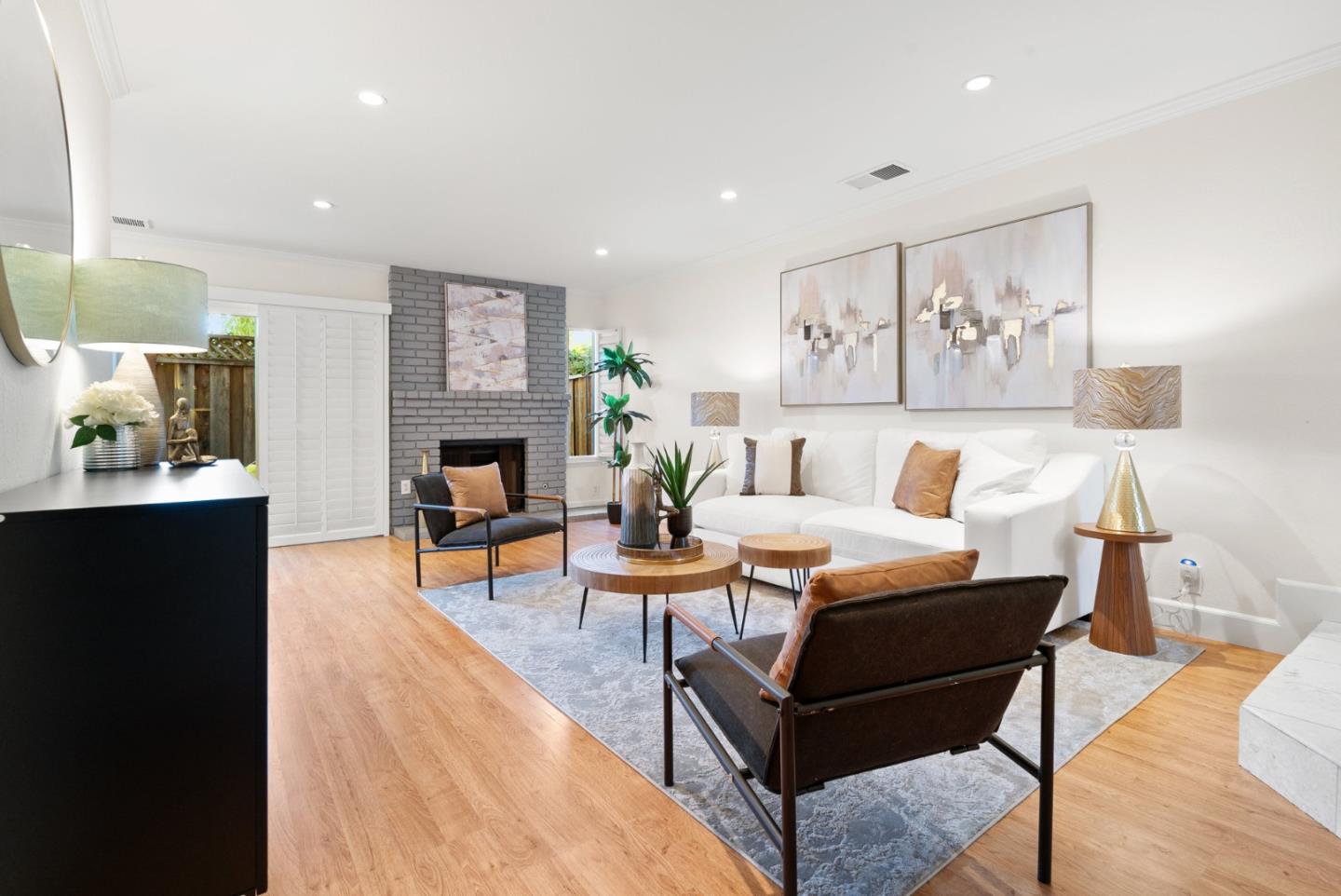 Detail Gallery Image 4 of 41 For 353 W Rincon Ave #E,  Campbell,  CA 95008 - 3 Beds | 2/1 Baths