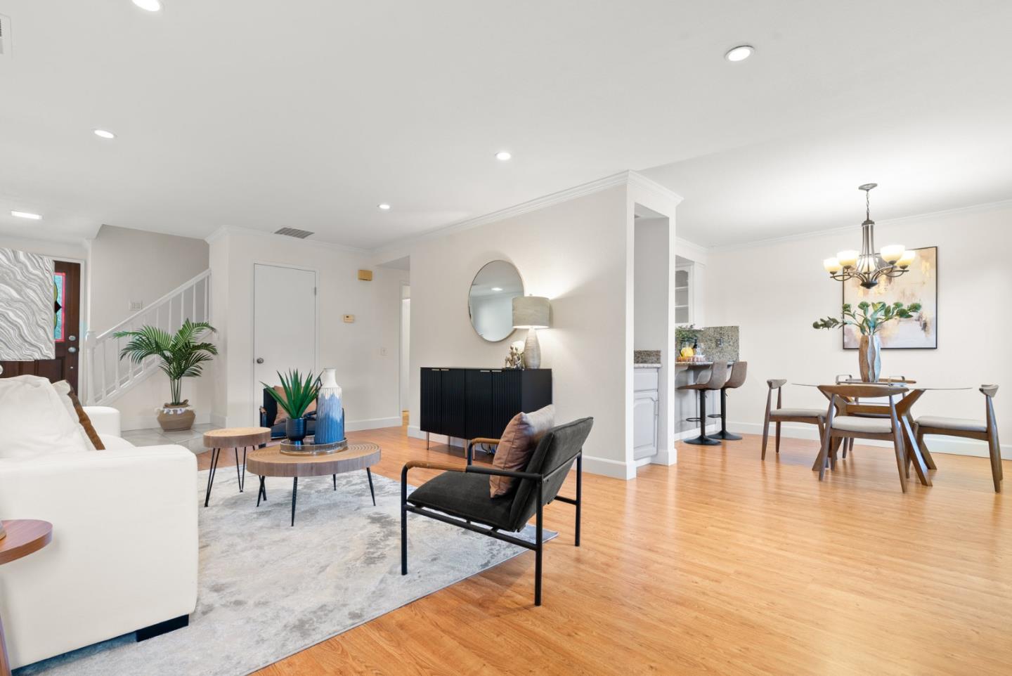 Detail Gallery Image 5 of 41 For 353 W Rincon Ave #E,  Campbell,  CA 95008 - 3 Beds | 2/1 Baths