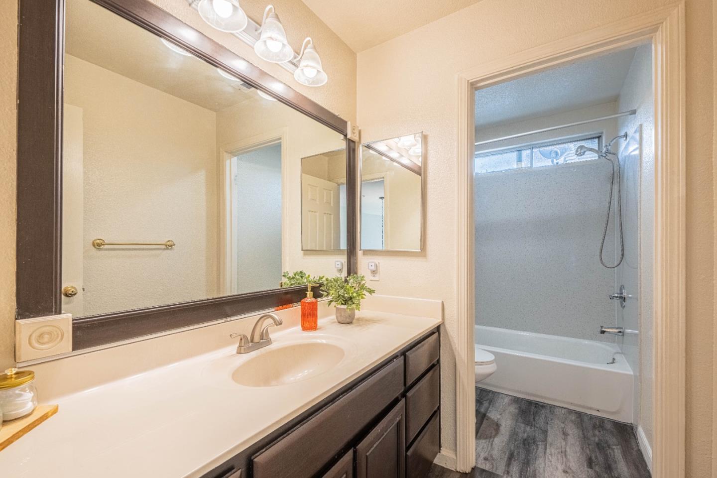 Detail Gallery Image 32 of 36 For 1454 Madrone Dr, Salinas,  CA 93905 - 4 Beds | 2/1 Baths