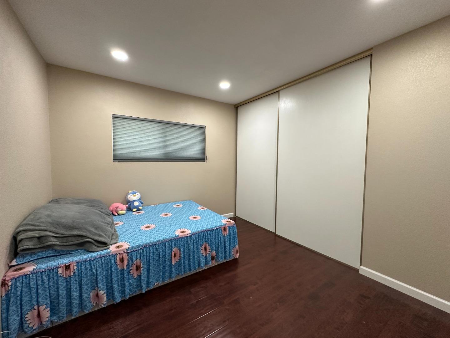Detail Gallery Image 12 of 25 For 547 Mountain Home Dr #68,  San Jose,  CA 95136 - 3 Beds | 3 Baths