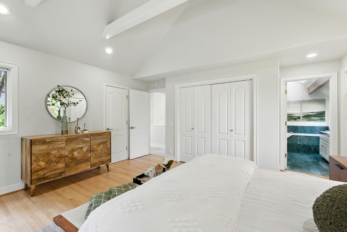 Detail Gallery Image 31 of 63 For 715 Matadero Ave, Palo Alto,  CA 94306 - 4 Beds | 3 Baths