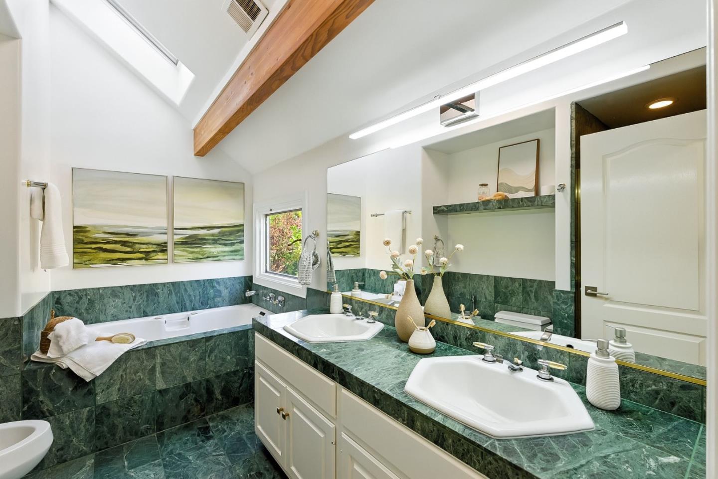 Detail Gallery Image 32 of 63 For 715 Matadero Ave, Palo Alto,  CA 94306 - 4 Beds | 3 Baths