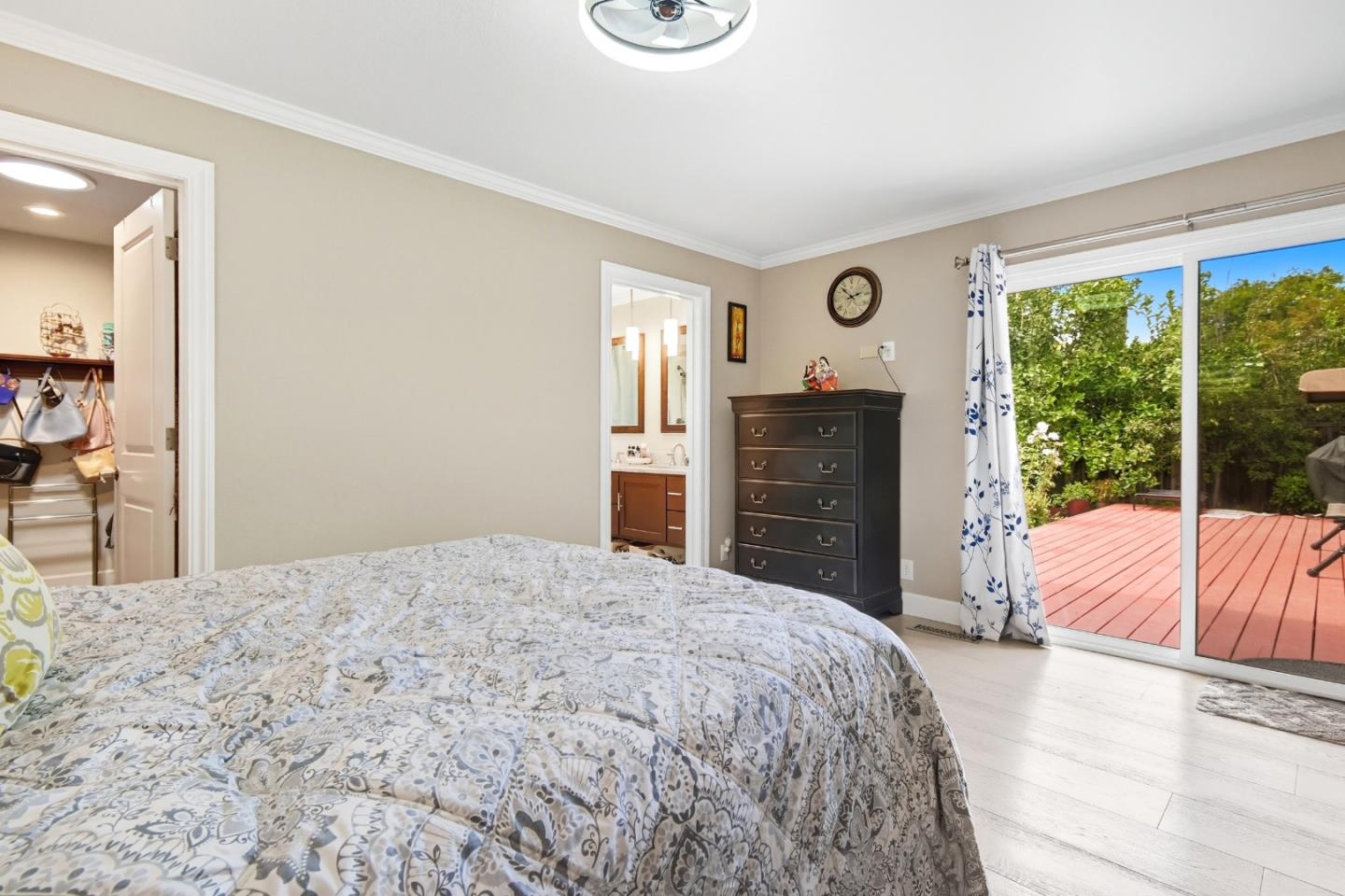 Detail Gallery Image 13 of 49 For 4410 Clovewood Ln, Pleasanton,  CA 94588 - 4 Beds | 3 Baths