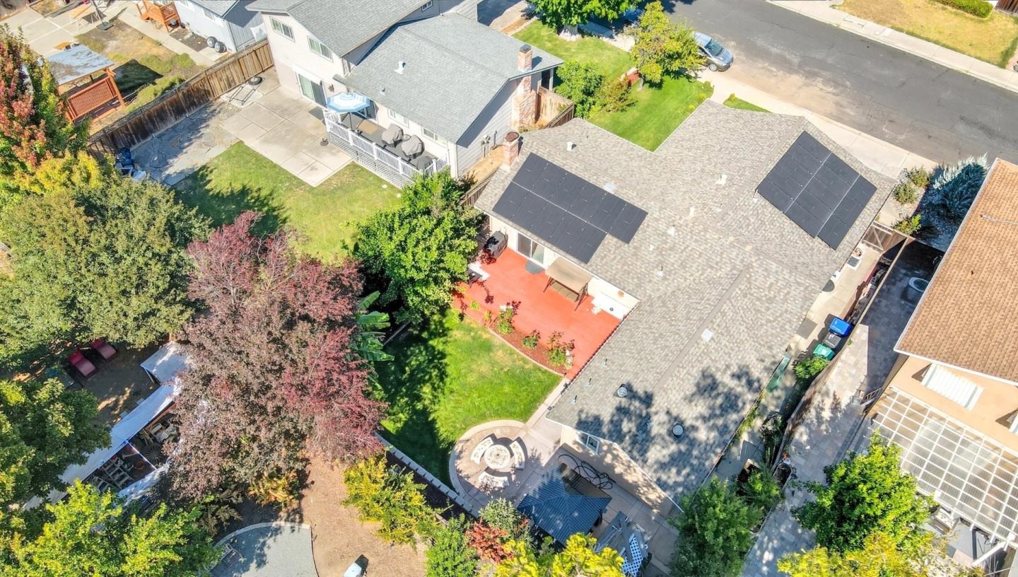 Detail Gallery Image 35 of 49 For 4410 Clovewood Ln, Pleasanton,  CA 94588 - 4 Beds | 3 Baths